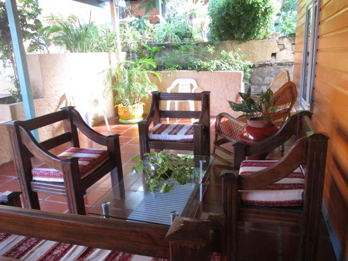 Hotel Flemming Tree Providencia Island Exterior foto